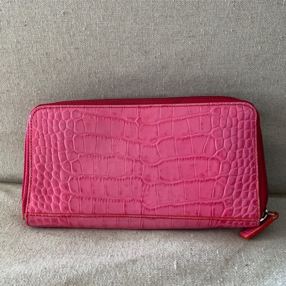 Loft Wallet -Never used